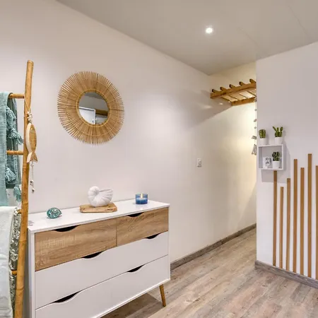 Petit Nid Douillet Apartment *